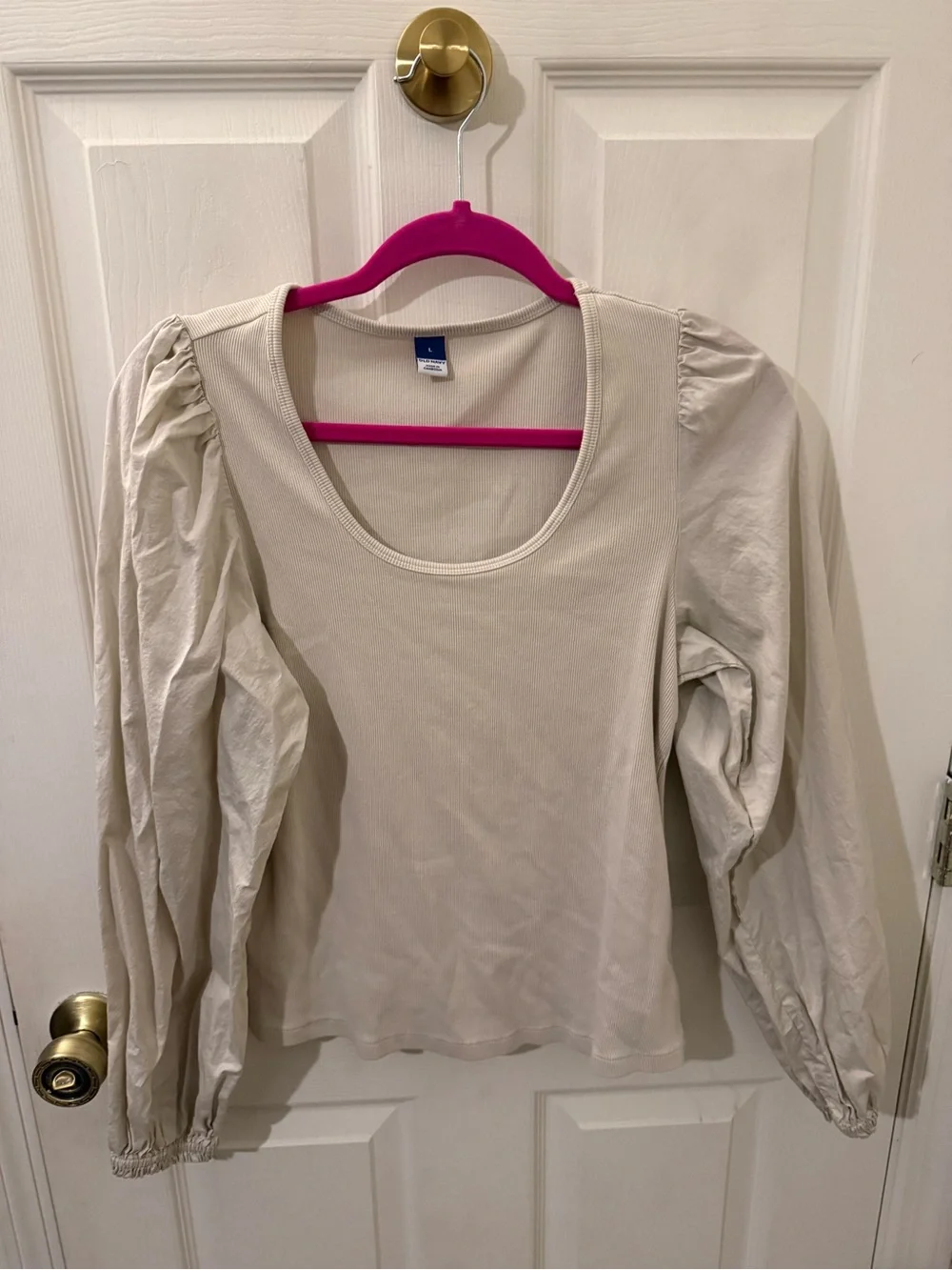 Old Navy Cream Scoop Neck Puff Sleeve Top